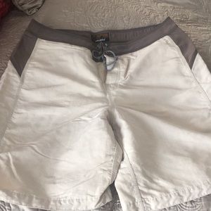 Men’s pataloha board shorts